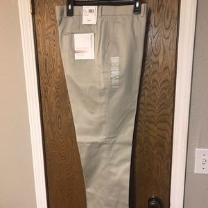 Men’s Perry Ellis Slacks